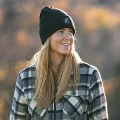 Ribbed Patch Beanie Unisex